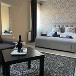 Vegvari 호텔 3*