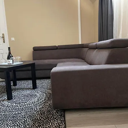Végvári Hotel