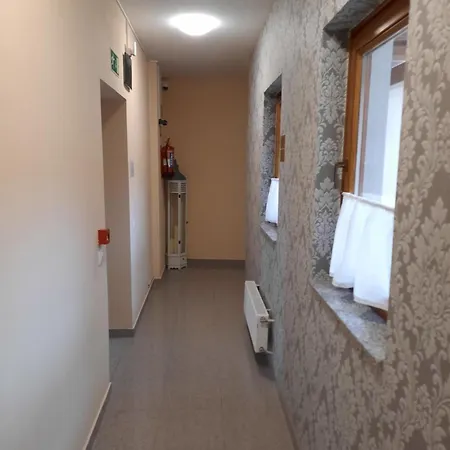 Hotel Vegvari