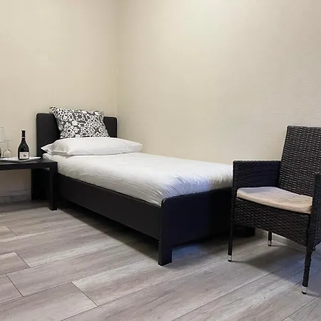 Vegvari Hotel